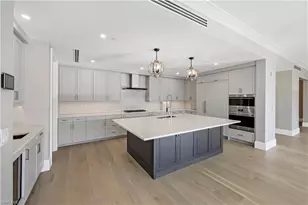 1130 3rd Ave S, Naples, FL 34102 - Photo 6