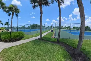 13211 Whitehaven Ln, Fort Myers, FL 33966 - Photo 16