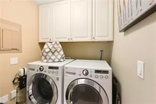 571 E Serendipity Dr, Naples, FL 34108 - Photo 24