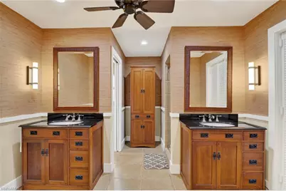 542 92nd Ave N, Naples, FL 34108 - Photo 8