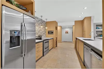 542 92nd Ave N, Naples, FL 34108 - Photo 40