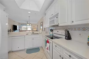 2810 Cypress Trace Cir, Naples, FL 34119 - Photo 6