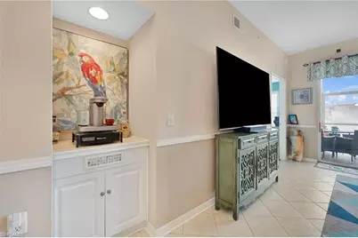 2810 Cypress Trace Cir #2112, Naples, FL 34119 - Photo 8