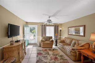 28881 Bermuda Lago Ct, Bonita Springs, FL 34134 - Photo 4