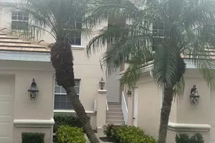 6255 Wilshire Pines Cir, Naples, FL 34109 - Photo 2