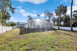 1853 Della Dr, Naples, FL 34117 - Photo 30