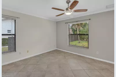 2264 Outrigger Ln, Naples, FL 34104 - Photo 10