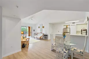 1180 Wildwood Lakes Blvd, Naples, FL 34104 - Photo 4