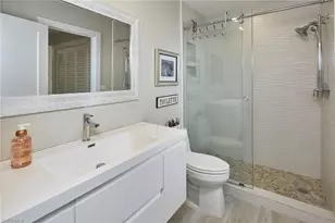 4062 Crayton Rd, Naples, FL 34103 - Photo 14