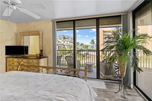 10420 Gulf Shore Dr, Naples, FL 34108 - Photo 28