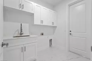 2657 2nd Ave SE, Naples, FL 34117 - Photo 20