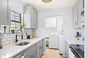 2469 Florida Ave, Naples, FL 34112 - Photo 16