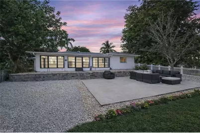 3461 Lakeview Dr, Naples, FL 34112 - Photo 4