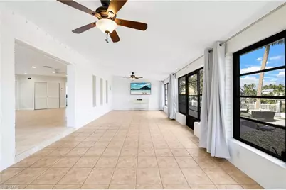 3461 Lakeview Dr, Naples, FL 34112 - Photo 18