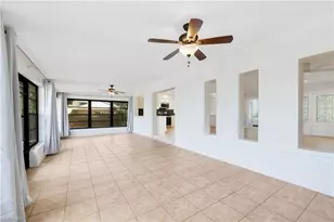 3461 Lakeview Dr, Naples, FL 34112 - Photo 22
