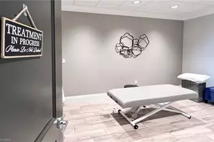 8555 Naples Heritage Dr, Naples, FL 34112 - Photo 30