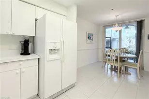 8600 Naples Heritage Dr, Naples, FL 34112 - Photo 4