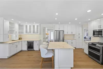 4916 Crayton Rd, Naples, FL 34103 - Photo 14