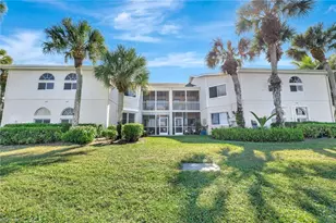 2731 Citrus Lake Dr, Naples, FL 34109 - Photo 2