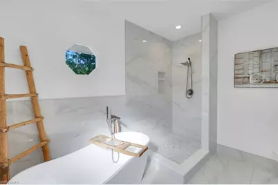 24099 Rodas Dr, Bonita Springs, FL 34135 - Photo 16