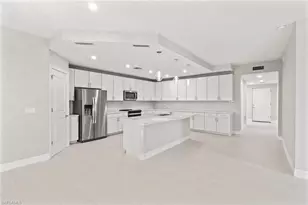 196 Indies Dr E, Naples, FL 34114 - Photo 12