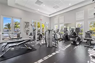 196 Indies Dr E, Naples, FL 34114 - Photo 34