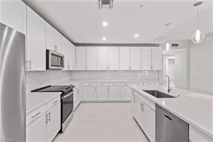 196 Indies Dr E, Naples, FL 34114 - Photo 16