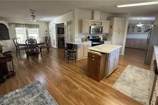 281 Ocean Reef Ln, Naples, FL 34114 - Photo 4