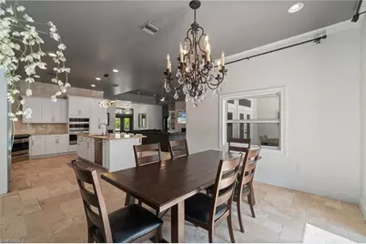 5420 Boxwood Way, Naples, FL 34116 - Photo 12