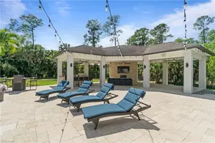 5420 Boxwood Way, Naples, FL 34116 - Photo 4