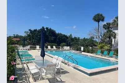 5635 Rattlesnake Hammock Rd #D-203, Naples, FL 34113 - Photo 4