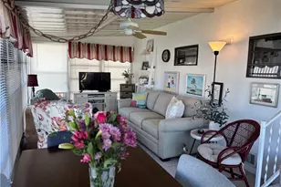 9 Jade Dr, Naples, FL 34114 - Photo 10