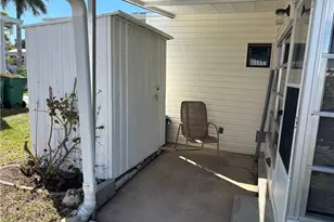 9 Jade Dr, Naples, FL 34114 - Photo 4