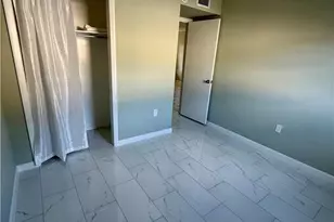 3325 Airport Rd N, Naples, FL 34105 - Photo 10