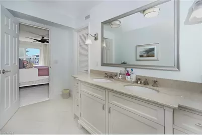 1900 Gulf Shore Blvd N #303, Naples, FL 34102 - Photo 18