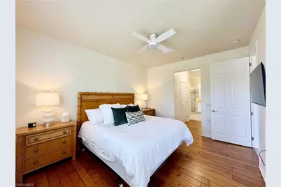 4884 Hampshire Ct #7-104, Naples, FL 34112 - Photo 10