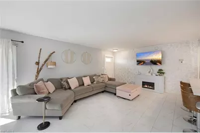 232 Palm Dr #1, Naples, FL 34112 - Photo 4