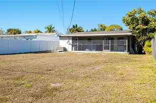 814 109th Ave N, Naples, FL 34108 - Photo 34