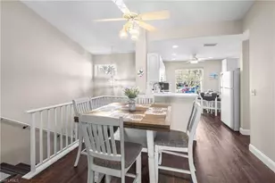 541 Windsor Sq, Naples, FL 34104 - Photo 4