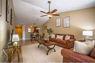 613 Squire Cir #204, Naples, FL 34104 - Photo 8