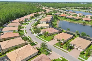 8095 Piedmont Dr, Naples, FL 34104 - Photo 34