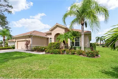 8095 Piedmont Dr, Naples, FL 34104 - Photo 2