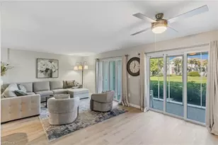 555 Park Shore Dr, Naples, FL 34103 - Photo 6