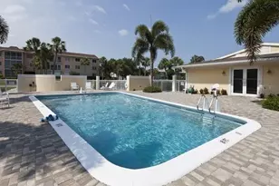 582 Broad Ave S, Naples, FL 34102 - Photo 28