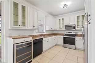 7051 Ambrosia Ln, Naples, FL 34119 - Photo 18