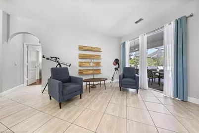 297 Sawgrass Ct, Naples, FL 34110 - Photo 4