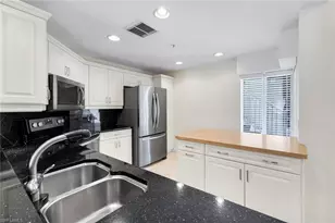 3029 Driftwood Way, Naples, FL 34109 - Photo 6