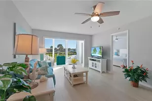 13 High Point Cir N, Naples, FL 34103 - Photo 6