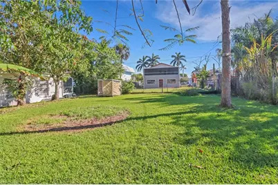 156 4th St, Naples, FL 34113 - Photo 20