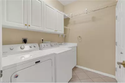 11239 Lakeland Cir, Fort Myers, FL 33913 - Photo 20
